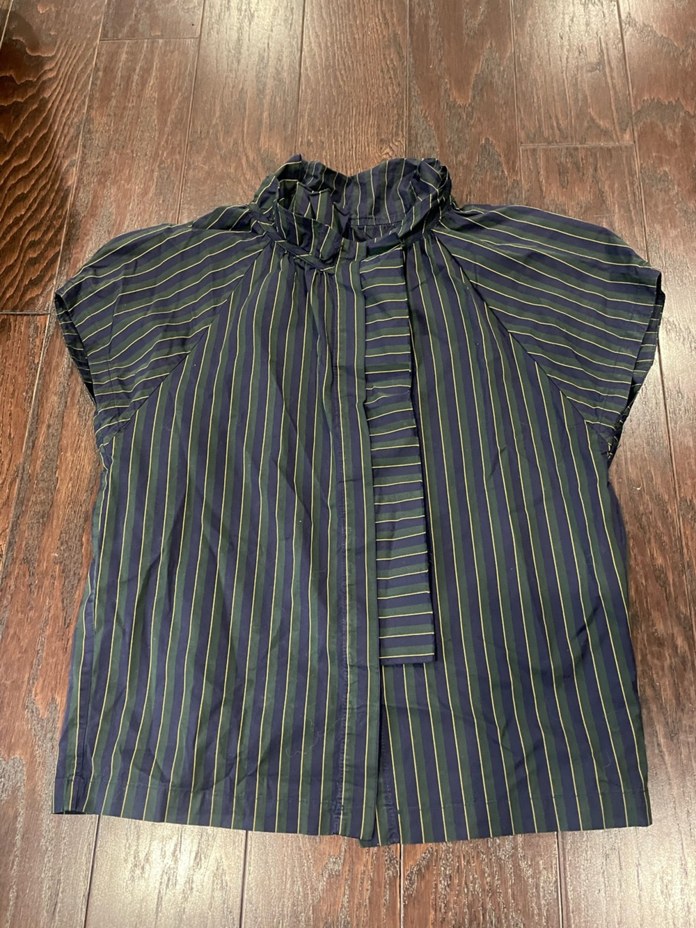 A Shirt Thing Women Ruffle Neck Cap Sleeve Blouse Size Mall Striped Navy/Green